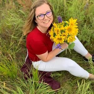 Meet your Posher, Brittney